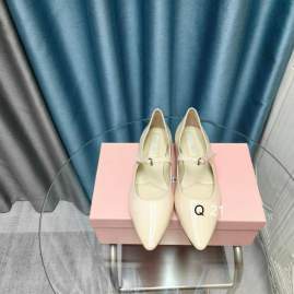 Picture of Miumiu Shoes _SKUMiuMiusz35-40YS070218126